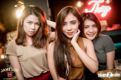 คืนวันพุธ ที่ร้าน เท เอกมัย — photo 102