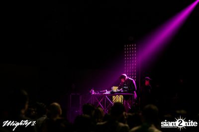 Tuxedo Live in Bangkok at Srp5 Studio — photo 106