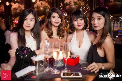 Crush Wednesdays ที่ เซ ลา วี — photo 11