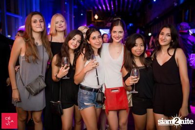 Crush Wednesdays ที่ เซ ลา วี — photo 38