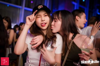 Crush Wednesdays ที่ เซ ลา วี — photo 65