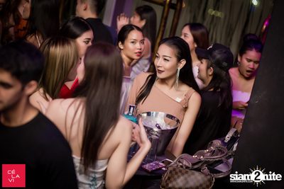 Crush Wednesdays ที่ เซ ลา วี — photo 86