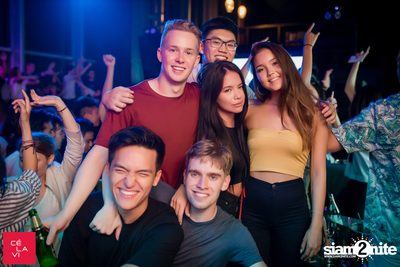 Crush Wednesdays ที่ เซ ลา วี — photo 153