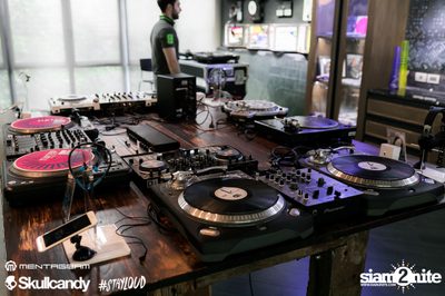 Skullcandy | Stayloud by Mentagram at Iconic Studio — photo 81