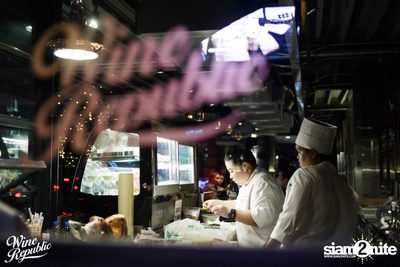 Friday Night at Wine Republic Thonglor — photo 1
