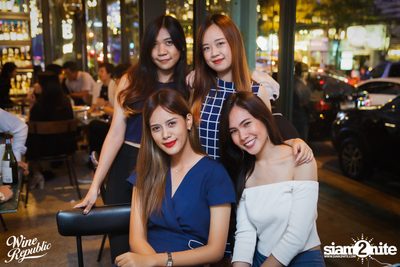 Friday Night at Wine Republic Thonglor — photo 4