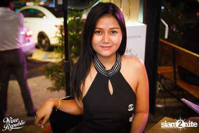 Friday Night at Wine Republic Thonglor — photo 17