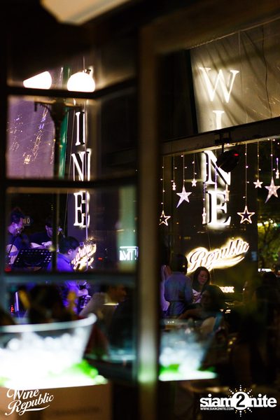 Friday Night at Wine Republic Thonglor — photo 18