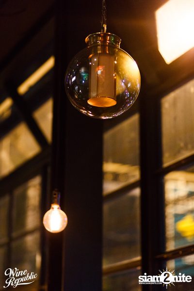 Friday Night at Wine Republic Thonglor — photo 34