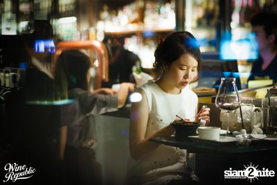 Friday Night at Wine Republic Thonglor — photo 40