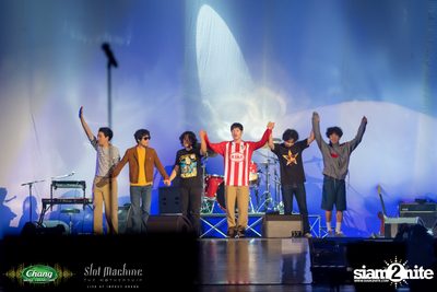 Chang Music Connection นำเสนอ Slot Machine The Mothership Live — photo 15
