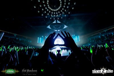 Chang Music Connection นำเสนอ Slot Machine The Mothership Live — photo 16