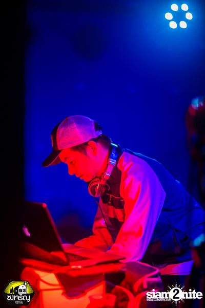 Wanna be 90s: Dance Marathon at Chongjaroen Festival — photo 9