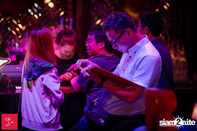 Supersonic Saturdays กับ Ome & Knatz ที่ เซ ลา วี — photo 6
