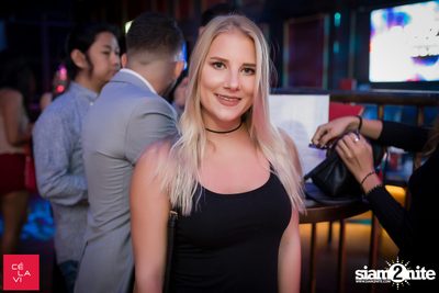 Supersonic Saturdays กับ Ome & Knatz ที่ เซ ลา วี — photo 24