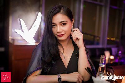 Supersonic Saturdays กับ Ome & Knatz ที่ เซ ลา วี — photo 27