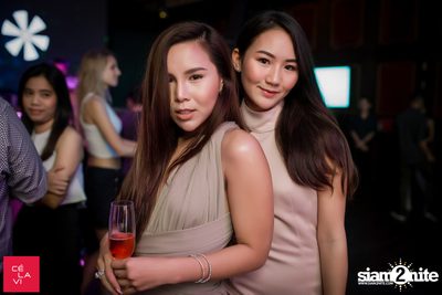 Supersonic Saturdays กับ Ome & Knatz ที่ เซ ลา วี — photo 48