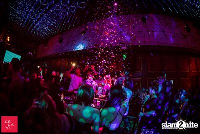 Supersonic Saturdays กับ Ome & Knatz ที่ เซ ลา วี — photo 66