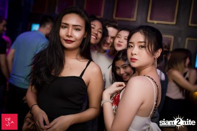 Supersonic Saturdays กับ Ome & Knatz ที่ เซ ลา วี — photo 69