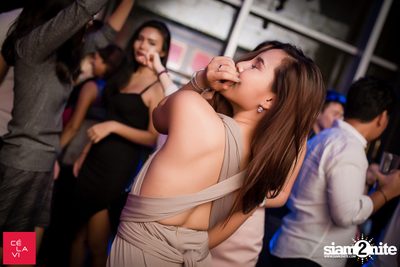 Supersonic Saturdays กับ Ome & Knatz ที่ เซ ลา วี — photo 85