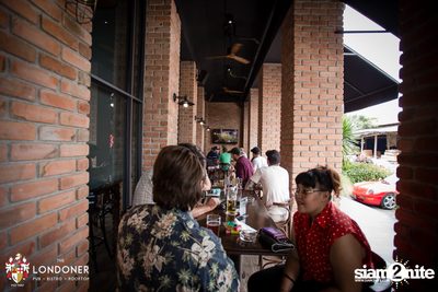 Mayweather Vs. McGregor at The Londoner Brew Pub — photo 30