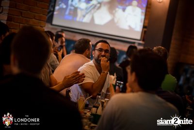 Mayweather Vs. McGregor at The Londoner Brew Pub — photo 37