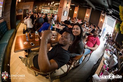 Mayweather Vs. McGregor at The Londoner Brew Pub — photo 49