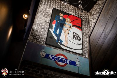 Mayweather Vs. McGregor at The Londoner Brew Pub — photo 85