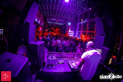 Crush Wednesdays ที่ เซ ลา วี — photo 51