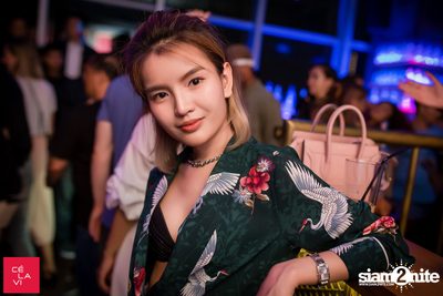Crush Wednesdays ที่ เซ ลา วี — photo 146