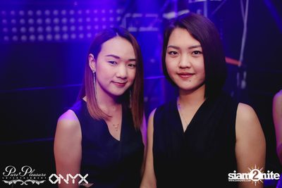 Yves V at ONYX — photo 18