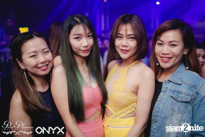 Yves V at ONYX — photo 20