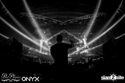 Yves V at ONYX — photo 27