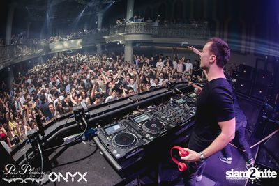 Yves V at ONYX — photo 34