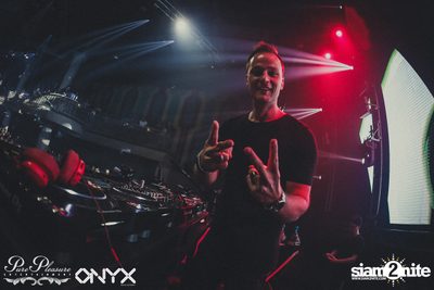 Yves V at ONYX — photo 41