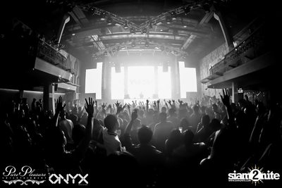 Yves V at ONYX — photo 50