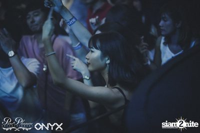 Yves V at ONYX — photo 70