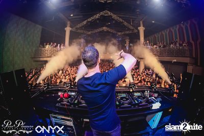 Yves V at ONYX — photo 81