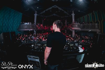 Yves V at ONYX — photo 89