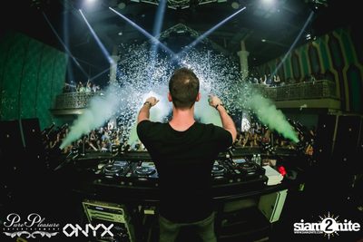 Yves V at ONYX — photo 92