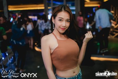 Yves V at ONYX — photo 94