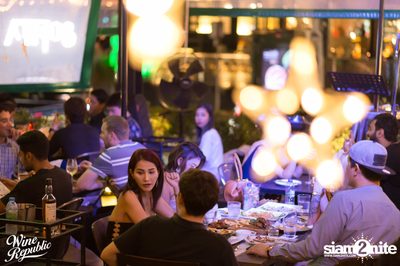 Friday Night at Wine Republic Thonglor — photo 30