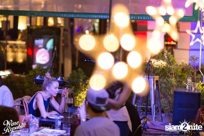 Friday Night at Wine Republic Thonglor — photo 31