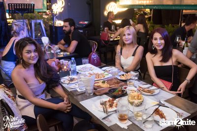 Friday Night at Wine Republic Thonglor — photo 46