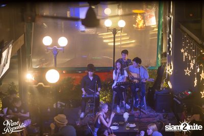 Friday Night at Wine Republic Thonglor — photo 57