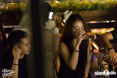Friday Night at Wine Republic Thonglor — photo 94