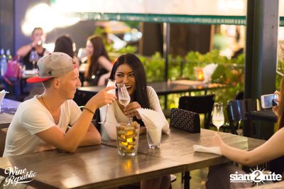 Friday Night at Wine Republic Thonglor — photo 97