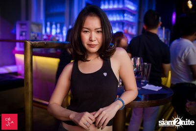 Flash Friday ที่ เซ ลา วี — photo 54