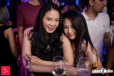 Flash Friday ที่ เซ ลา วี — photo 106