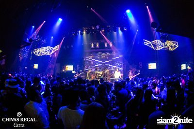 Room39 Live ที่ ดิฟเฟอร์ ผับ พัทยา — photo 20